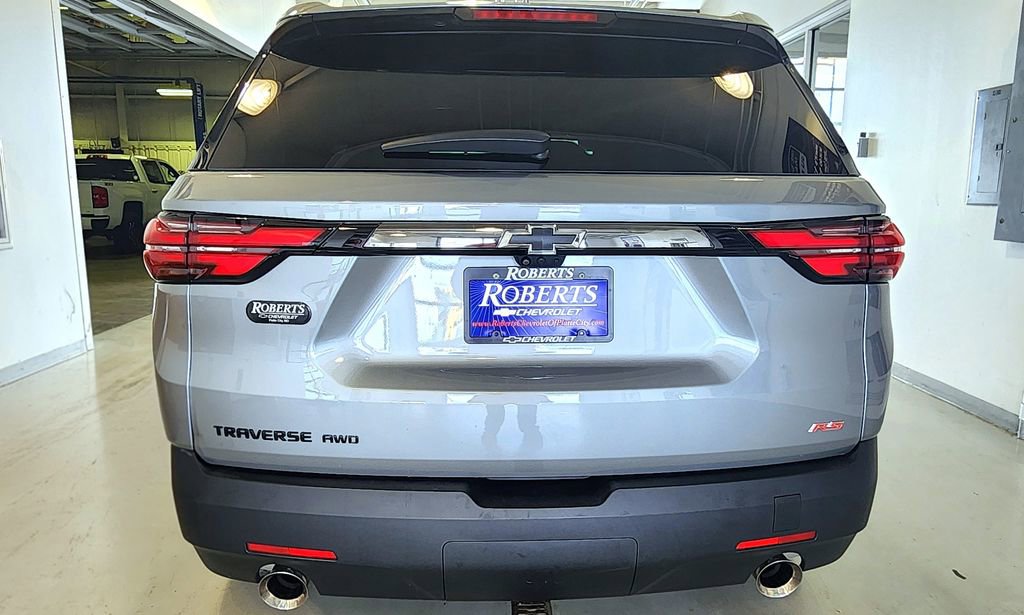Used 2023 Chevrolet Traverse RS image 7