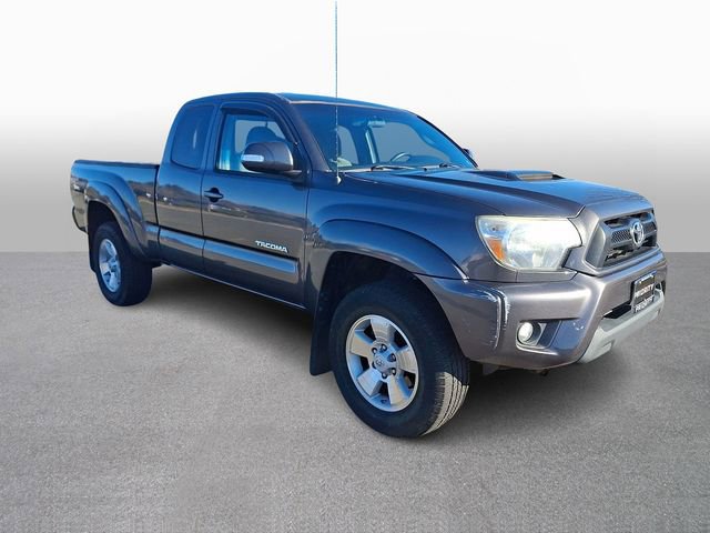Used 2015 Toyota Tacoma PreRunner w/ TRD Sport Package image 3