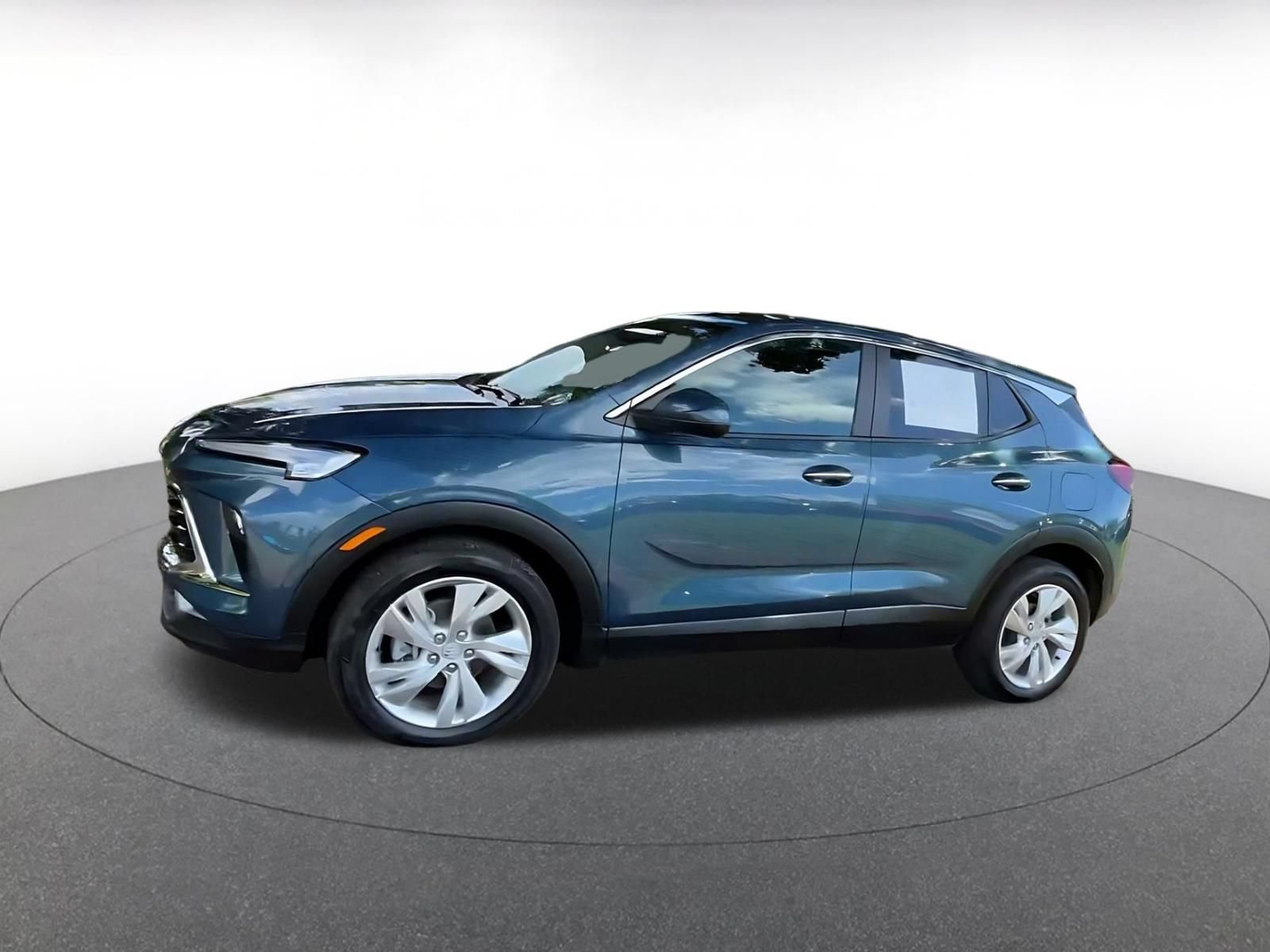 Used 2026 Buick Encore GX Preferred FWD image 7