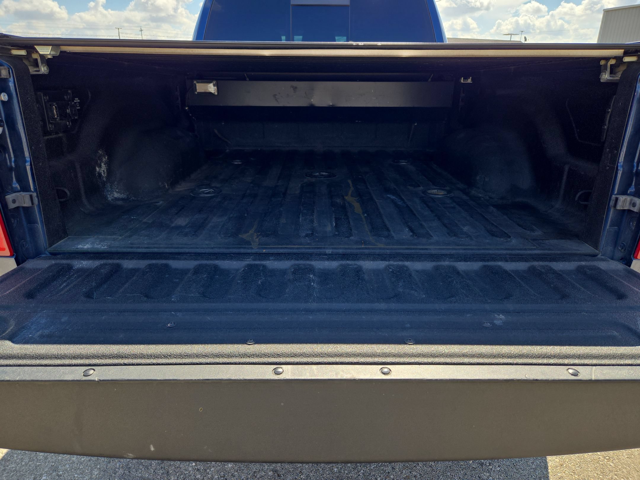 Used 2022 RAM 2500 Limited AWD/4WD image 24