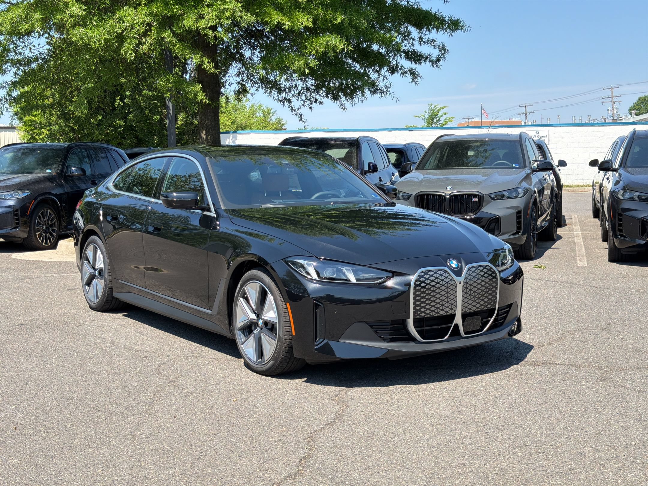 Used 2026 BMW i4 xDrive40i w/ Premium Package AWD/4WD image 7