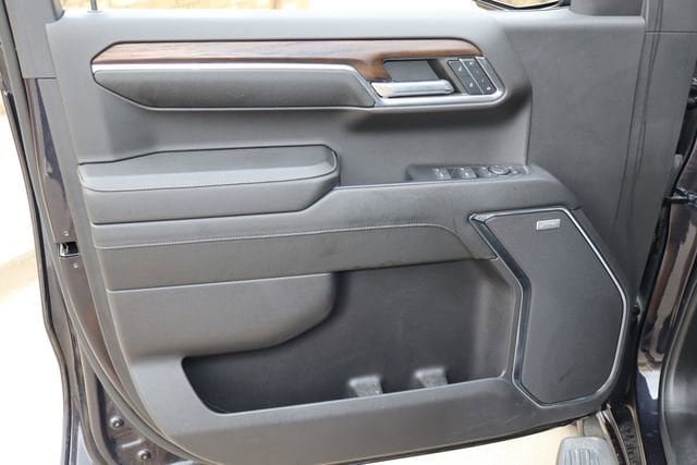 Used 2024 GMC Sierra 1500 SLT RWD image 19