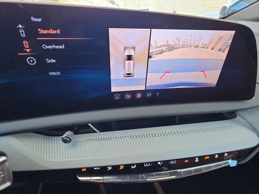 Used 2026 Cadillac Optiq Sport 2 RWD image 15