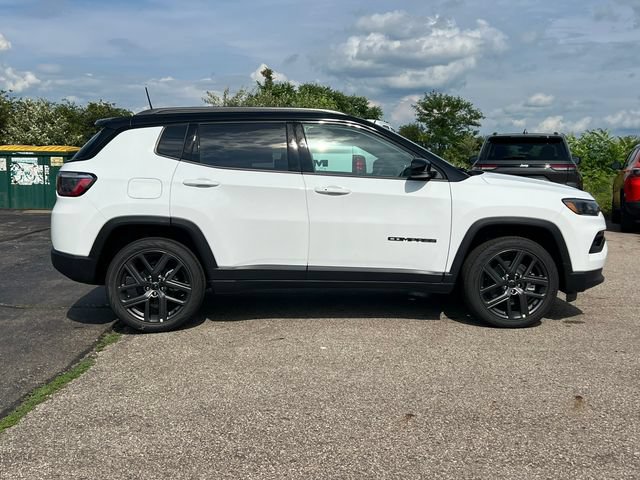 New 2026 Jeep Compass Limited AWD/4WD image 39