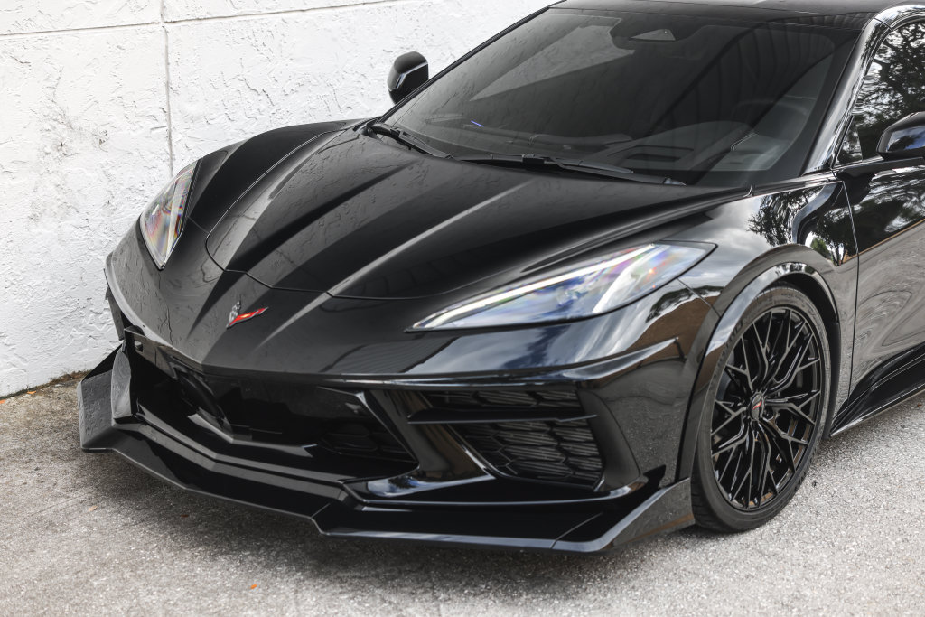 Used 2025 Chevrolet Corvette Stingray Preferred Cpe RWD image 21