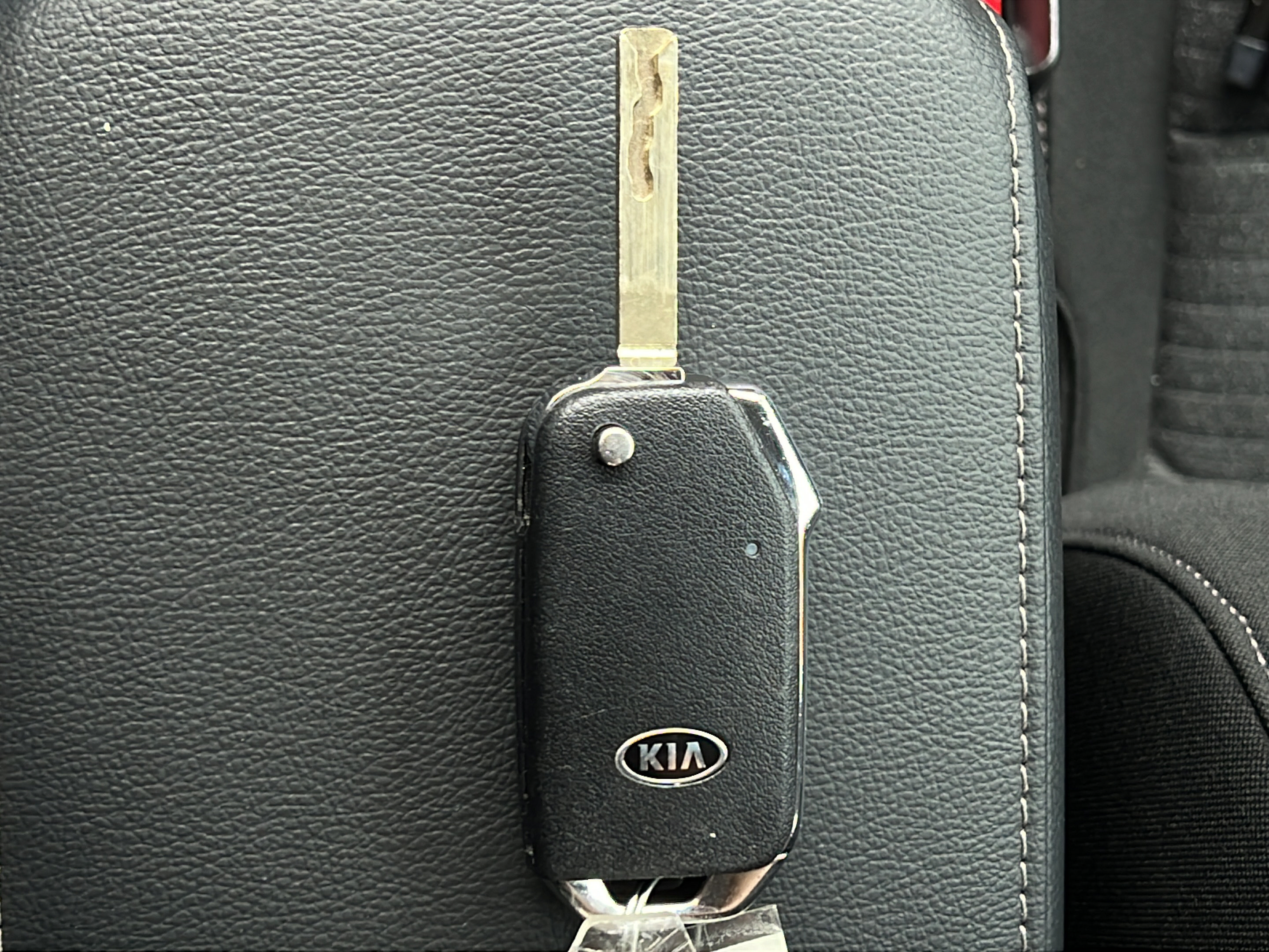 Used 2020 Kia Soul S FWD image 24