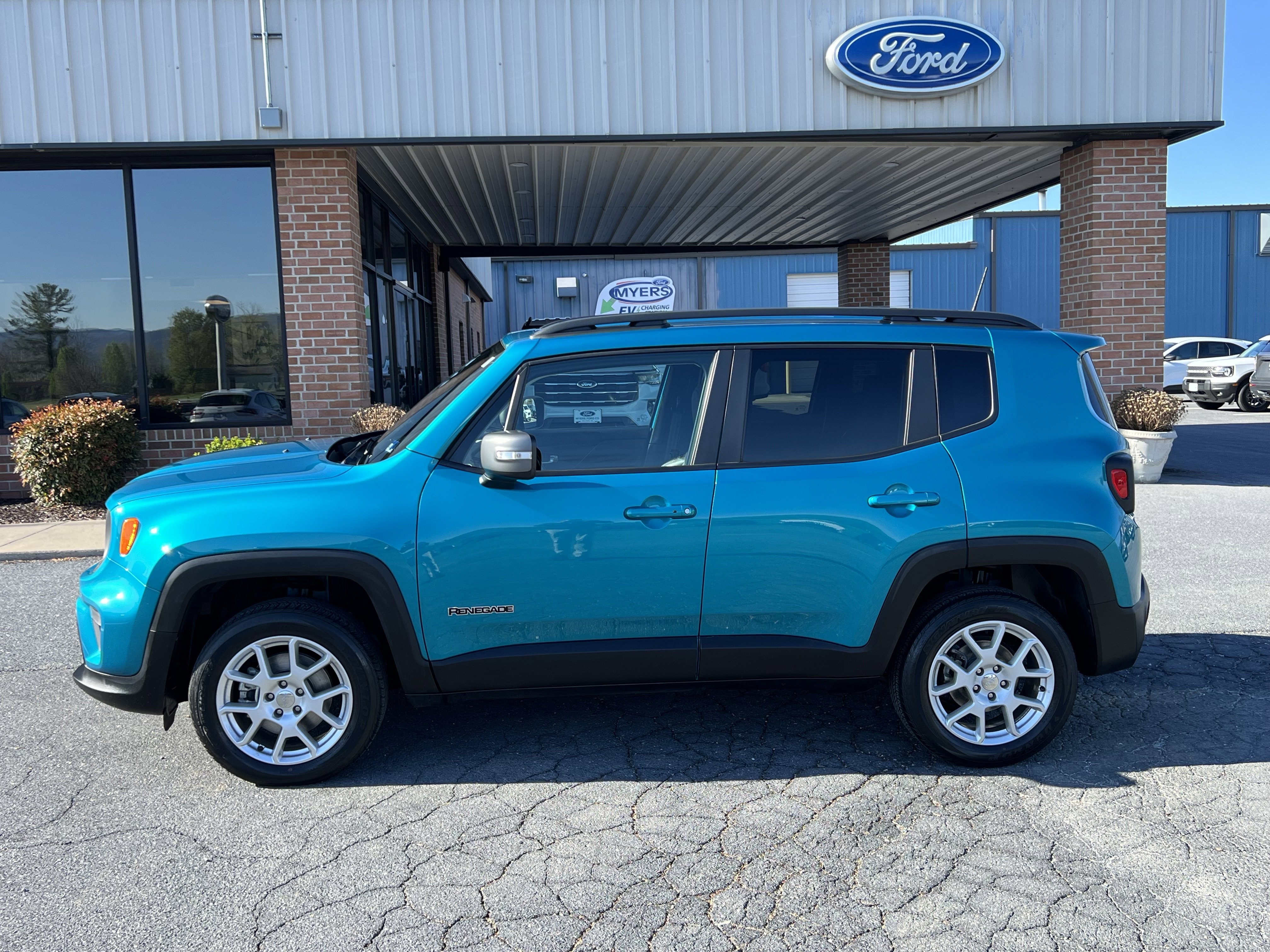 Used 2021 Jeep Renegade Limited AWD/4WD image 1