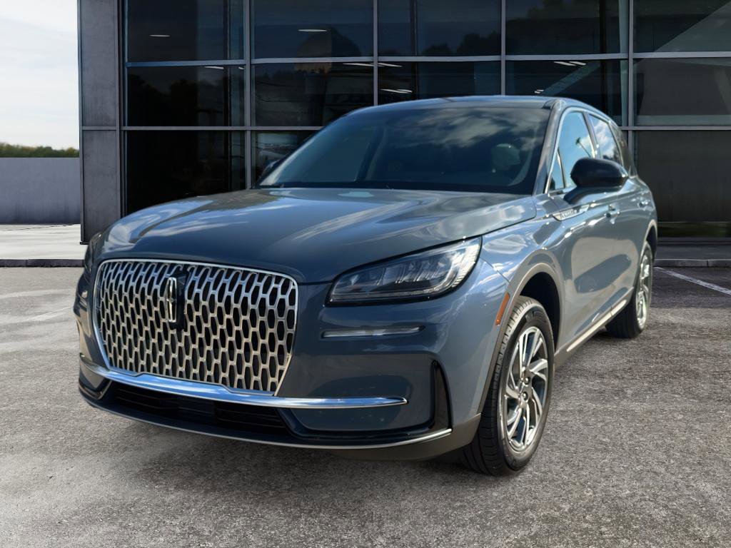 Used 2025 Lincoln Corsair Premiere image 2