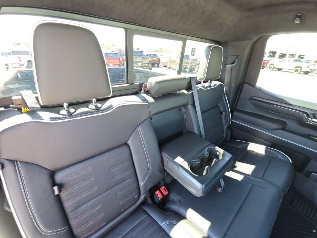Used 2025 GMC Sierra 1500 AT4X AWD/4WD image 16