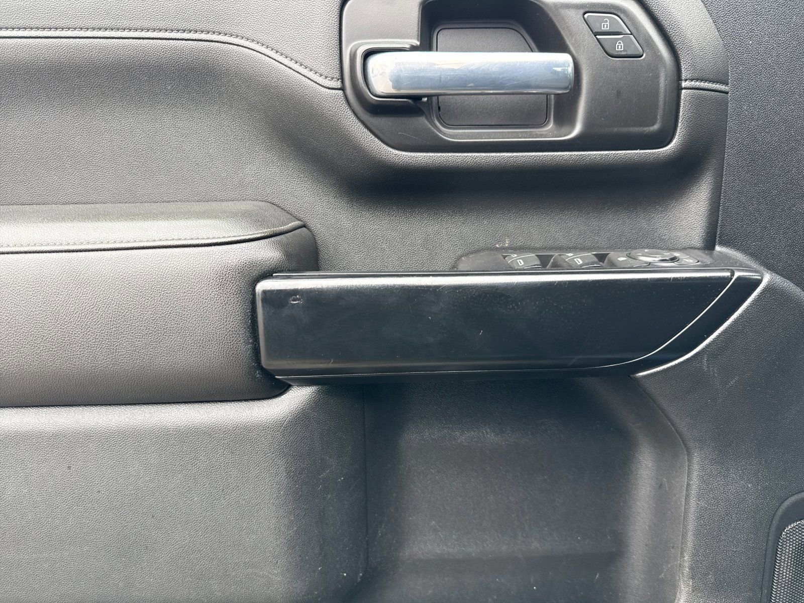 Used 2021 GMC Sierra 2500 SLE image 10