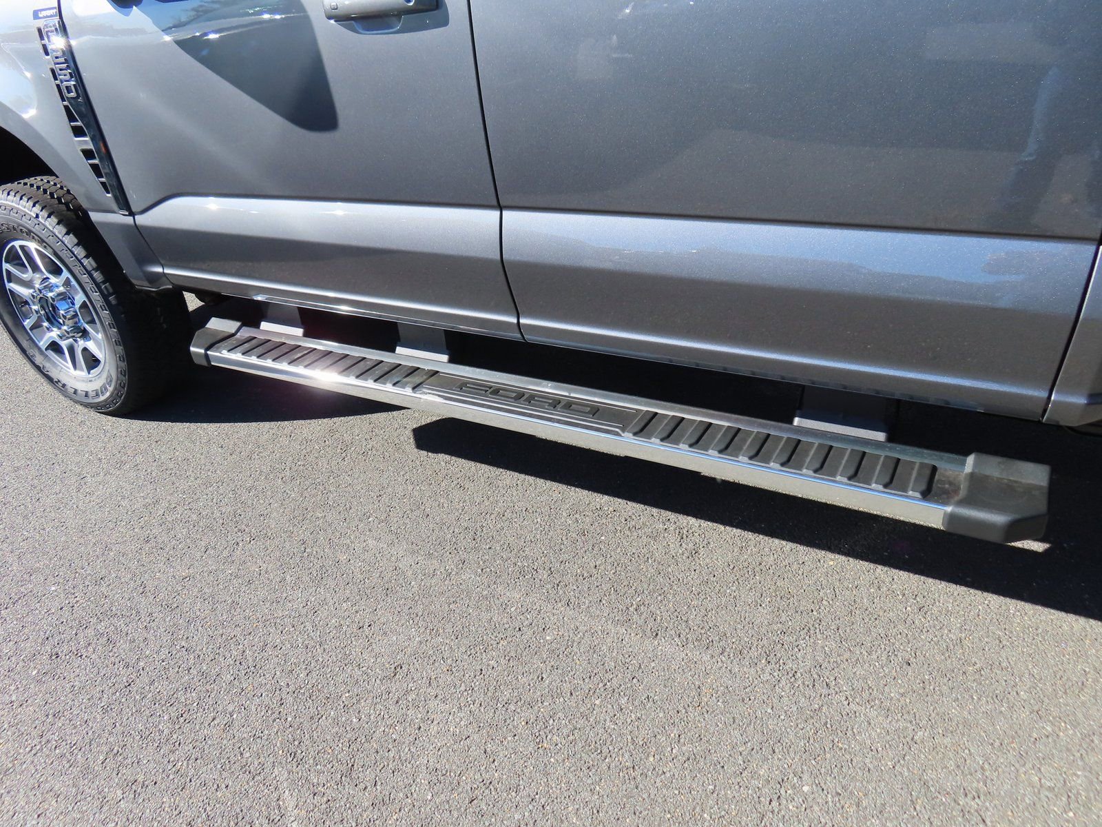 New 2026 Ford F250 Lariat w/ FX4 Off-Road Package image 7