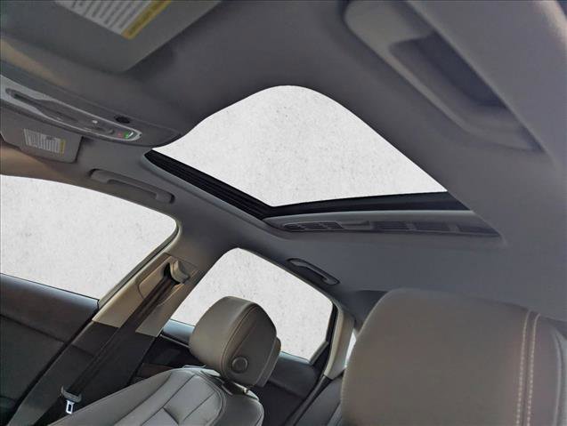 Used 2022 Audi A4 2.0T Premium w/ Convenience Package image 14