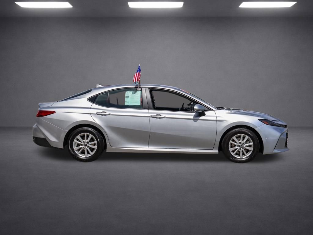 Used 2025 Toyota Camry LE FWD image 3