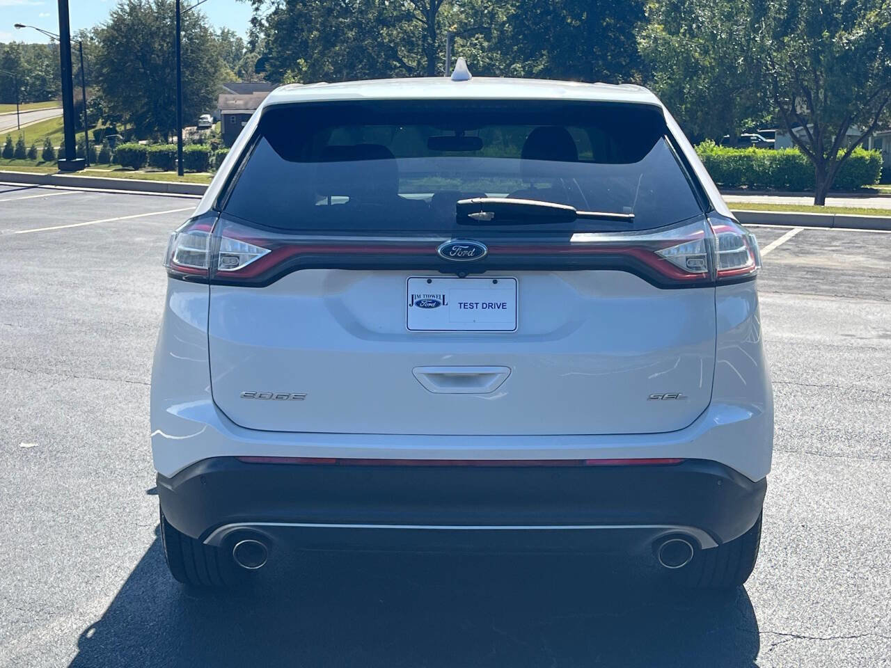 Used 2017 Ford Edge SEL w/ Equipment Group 201A image 5