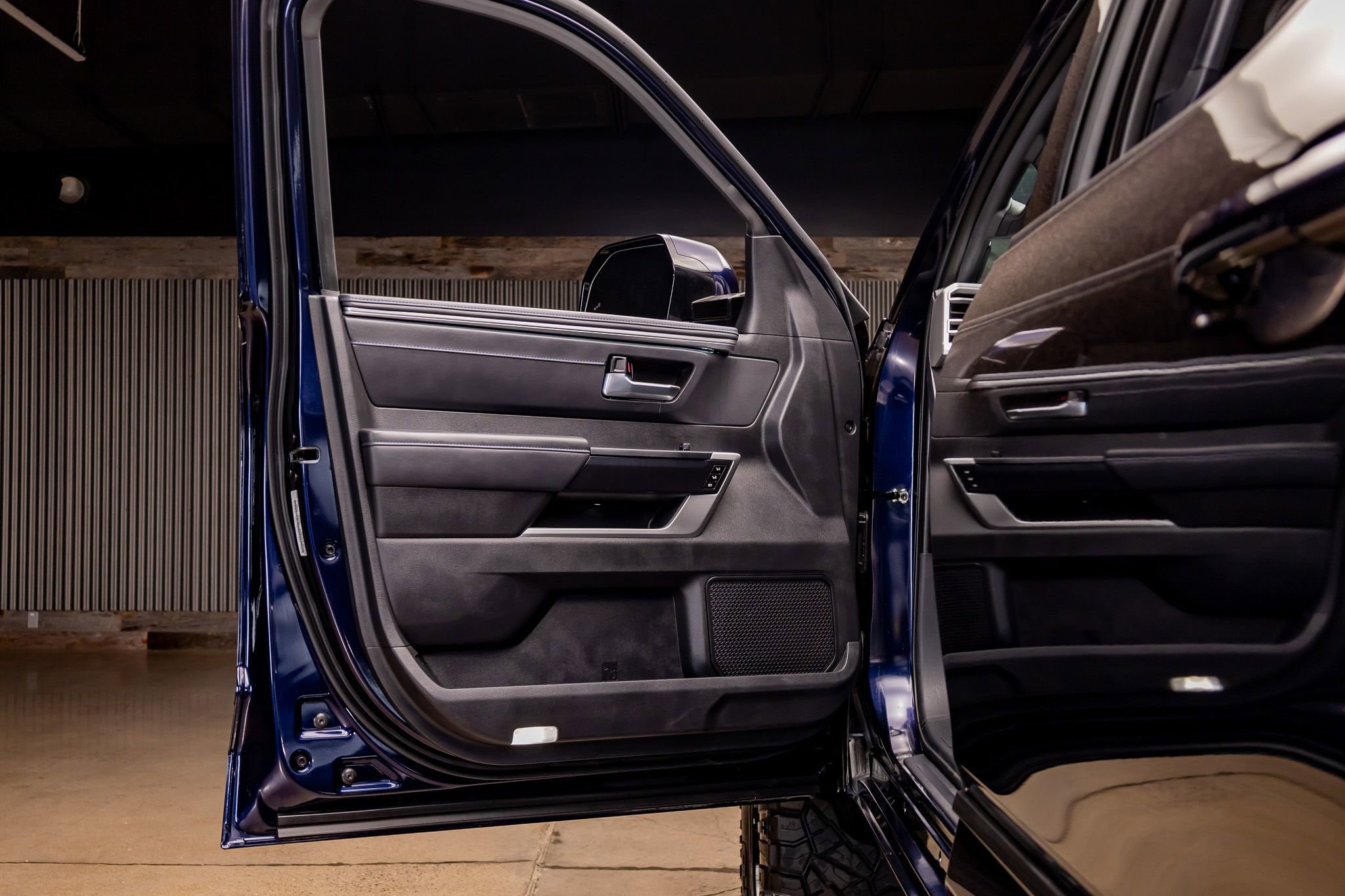 Used 2025 Toyota Tundra Platinum image 26