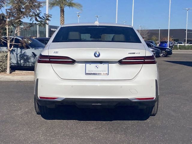 Certified 2025 BMW i5 eDrive40i w/ Premium Package image 8