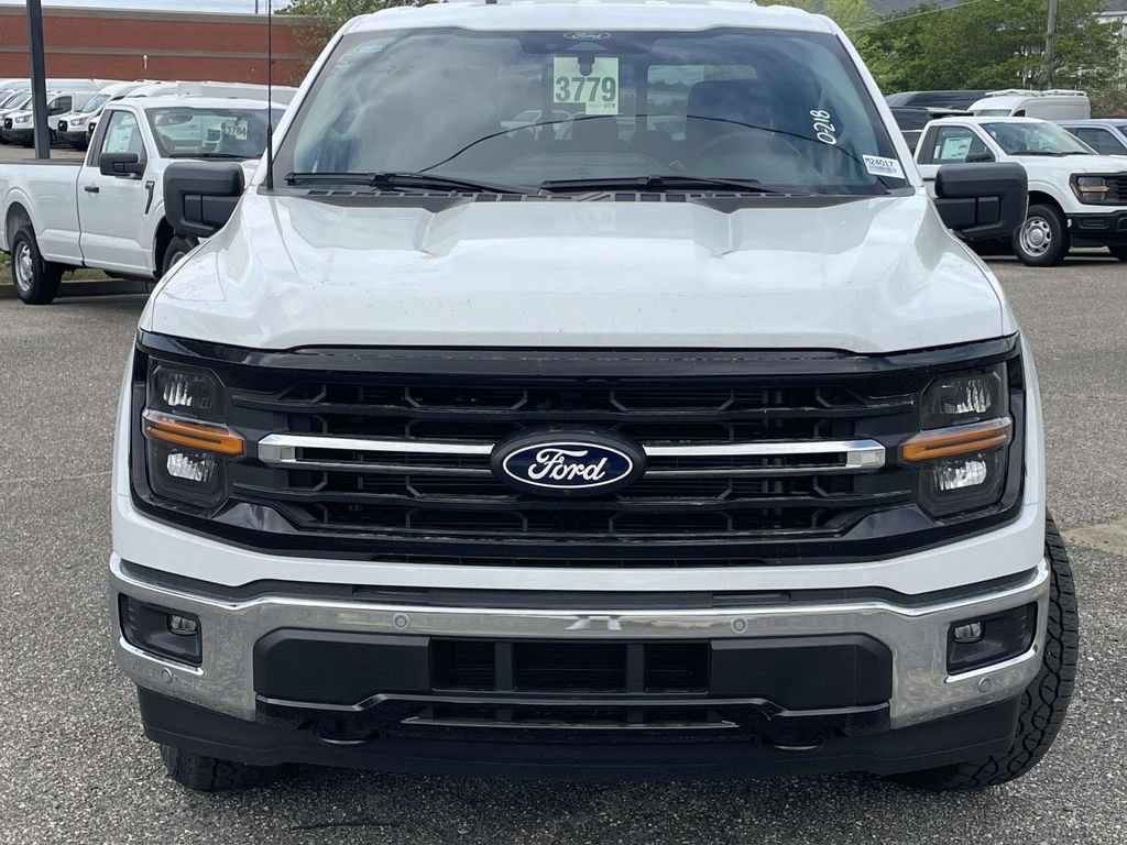 New 2026 Ford F150 XLT w/ Equipment Group 302A MID AWD/4WD image 8