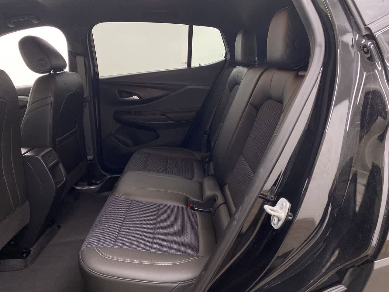 Used 2024 Buick Envista Preferred image 16