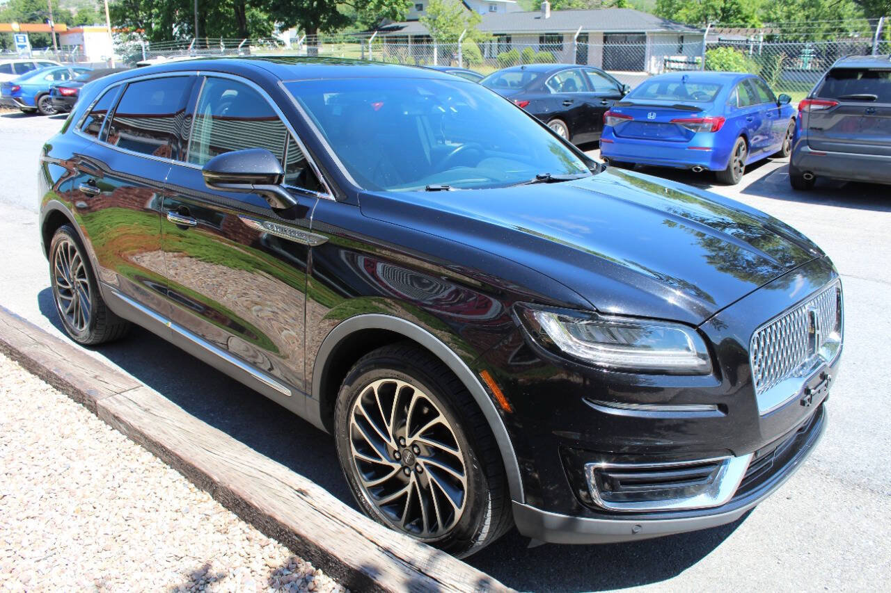 Used 2019 Lincoln Nautilus Reserve AWD/4WD image 5