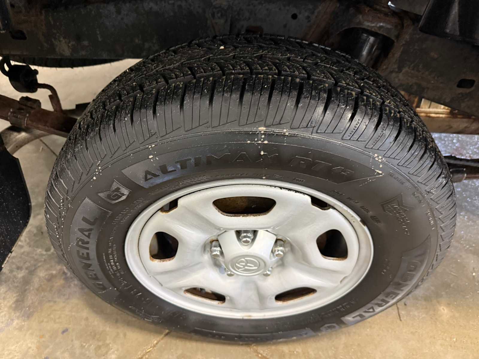 Used 2014 Toyota Tacoma 2WD Regular Cab image 13