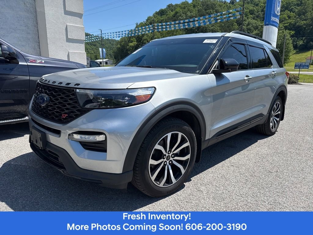 Used 2023 Ford Explorer ST AWD/4WD image 1