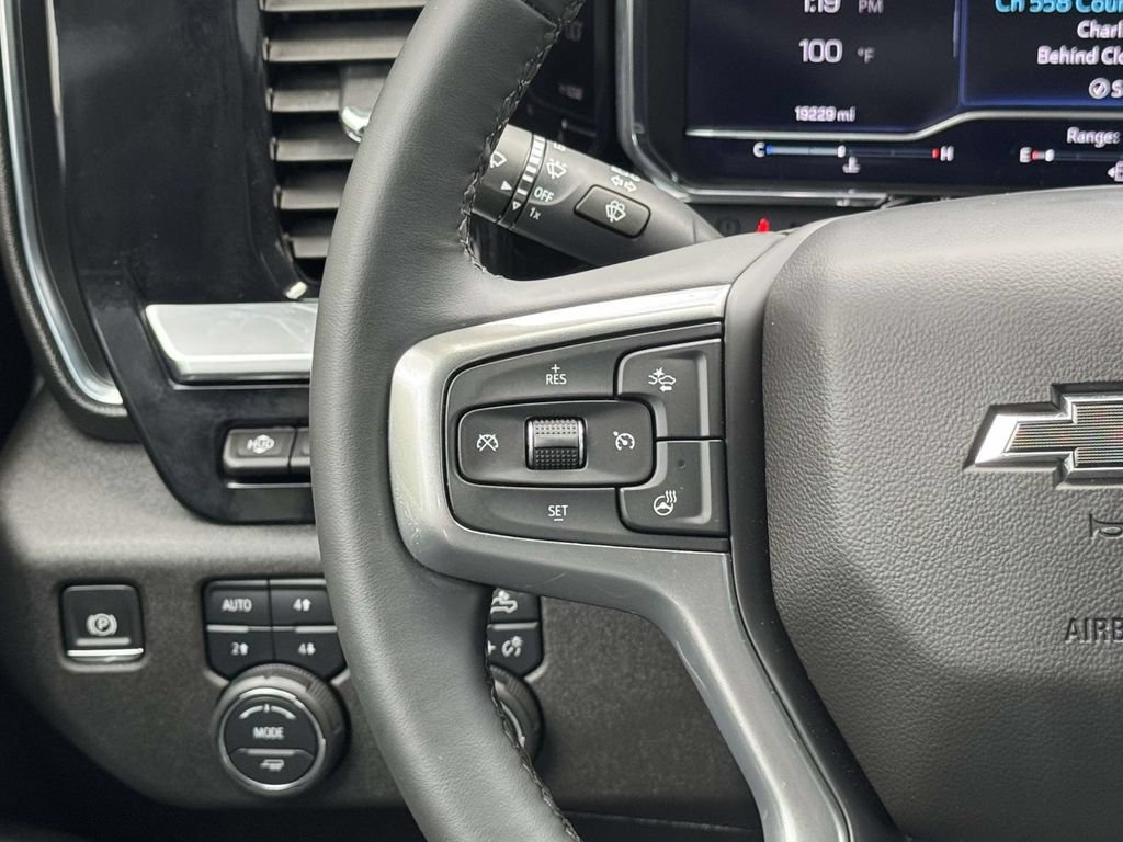 Used 2024 Chevrolet Silverado 2500 LTZ w/ LTZ Plus Package AWD/4WD image 25