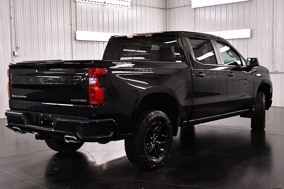 Used 2024 Chevrolet Silverado 1500 Custom Trail Boss image 7