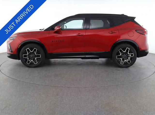 Used 2023 Chevrolet Blazer RS w/ Enhanced Convenience Package AWD/4WD image 6