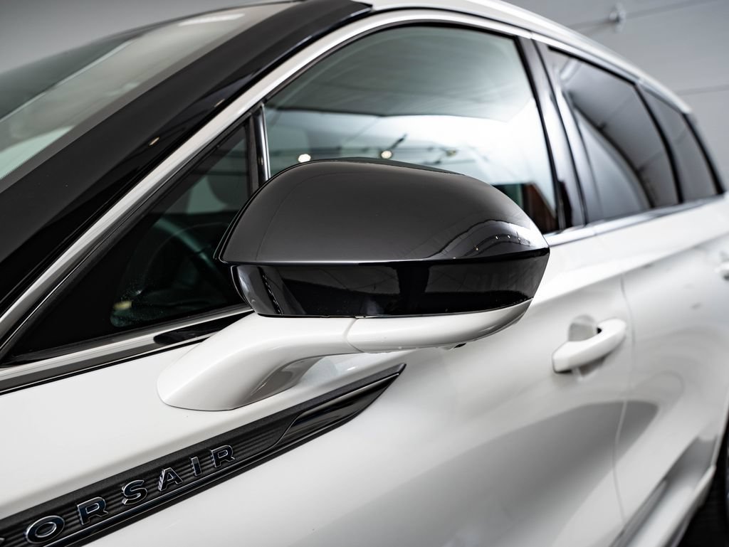 Used 2022 Lincoln Corsair AWD w/ Premium Package image 17