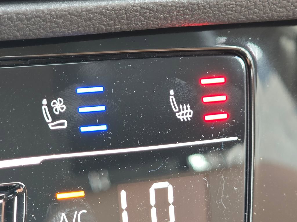 New 2026 Volkswagen Jetta SEL FWD image 8