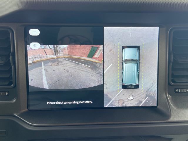Used 2025 Ford Bronco Badlands image 19