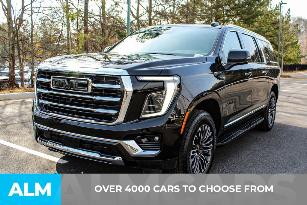 Used 2026 GMC Yukon XL Elevation image 2