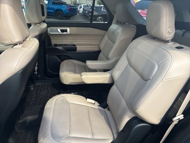 Used 2020 Ford Explorer Limited w/ Class III Trailer Tow Package AWD/4WD image 14