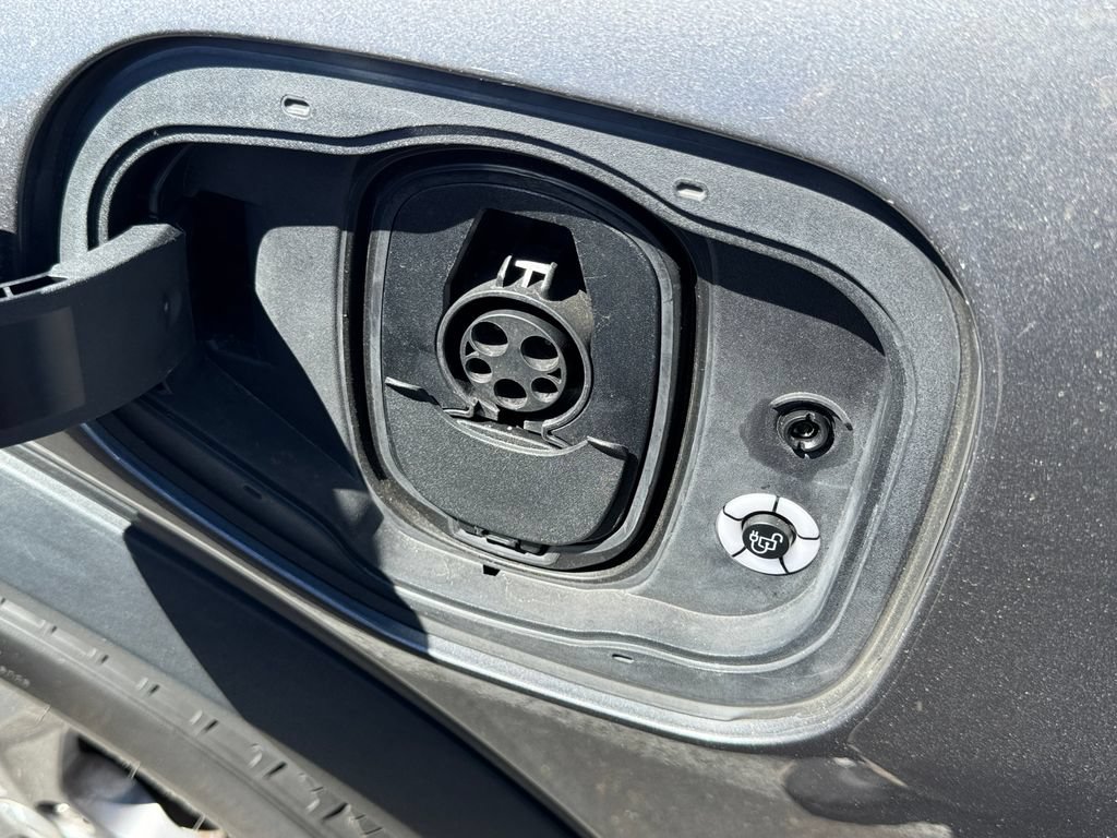 Used 2023 Ford Mustang Mach-E Select RWD image 9