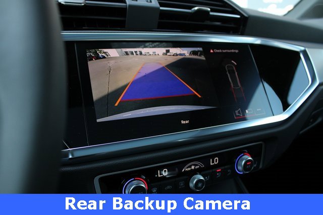 New 2025 Audi Q3 2.0T Premium image 3