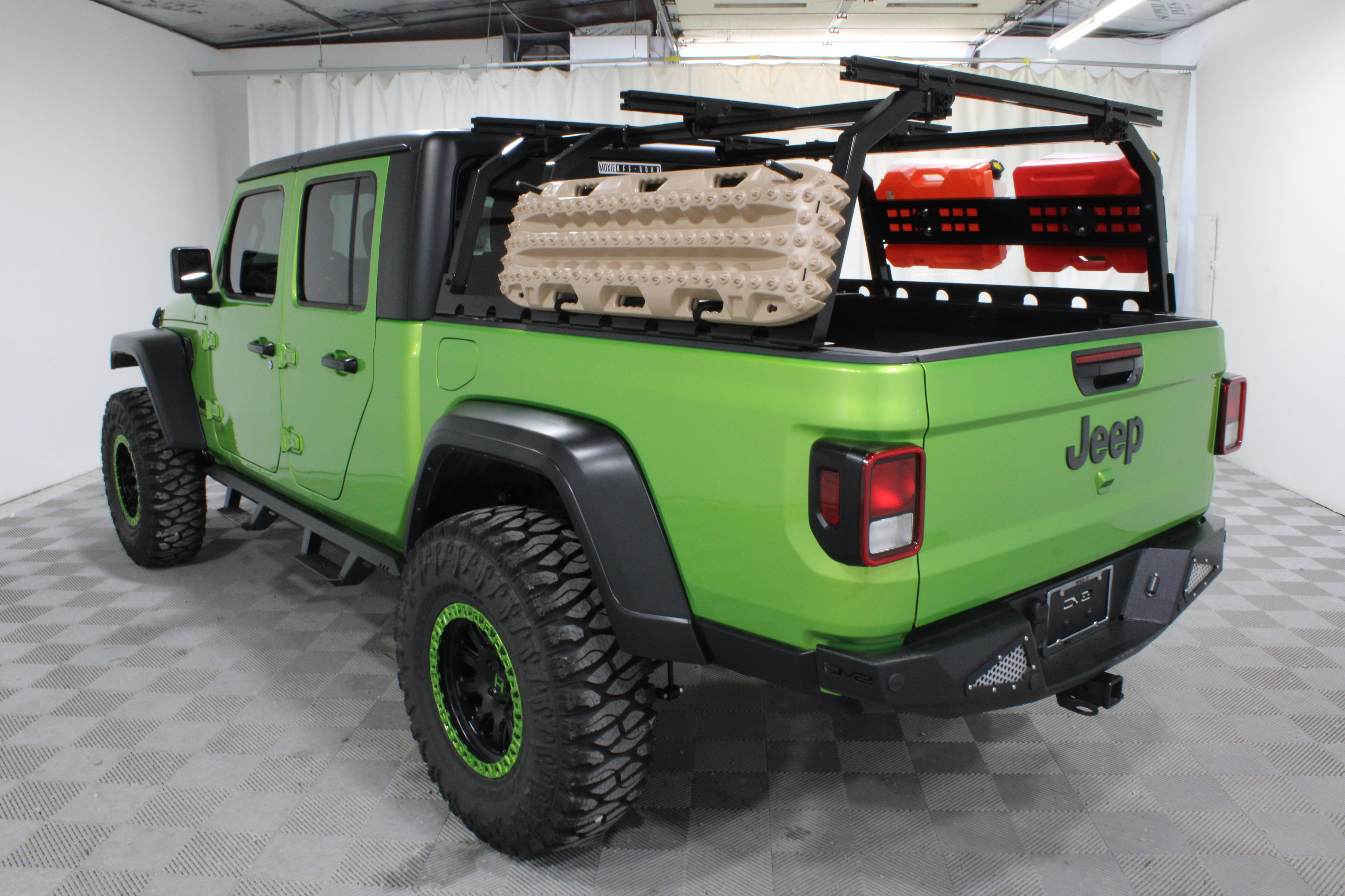 Used 2025 Jeep Gladiator Sport AWD/4WD image 30