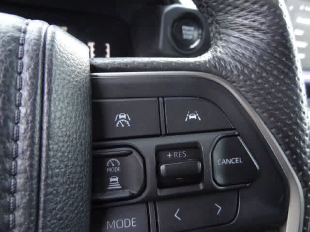 Used 2024 Toyota Tacoma SR5 AWD/4WD image 20