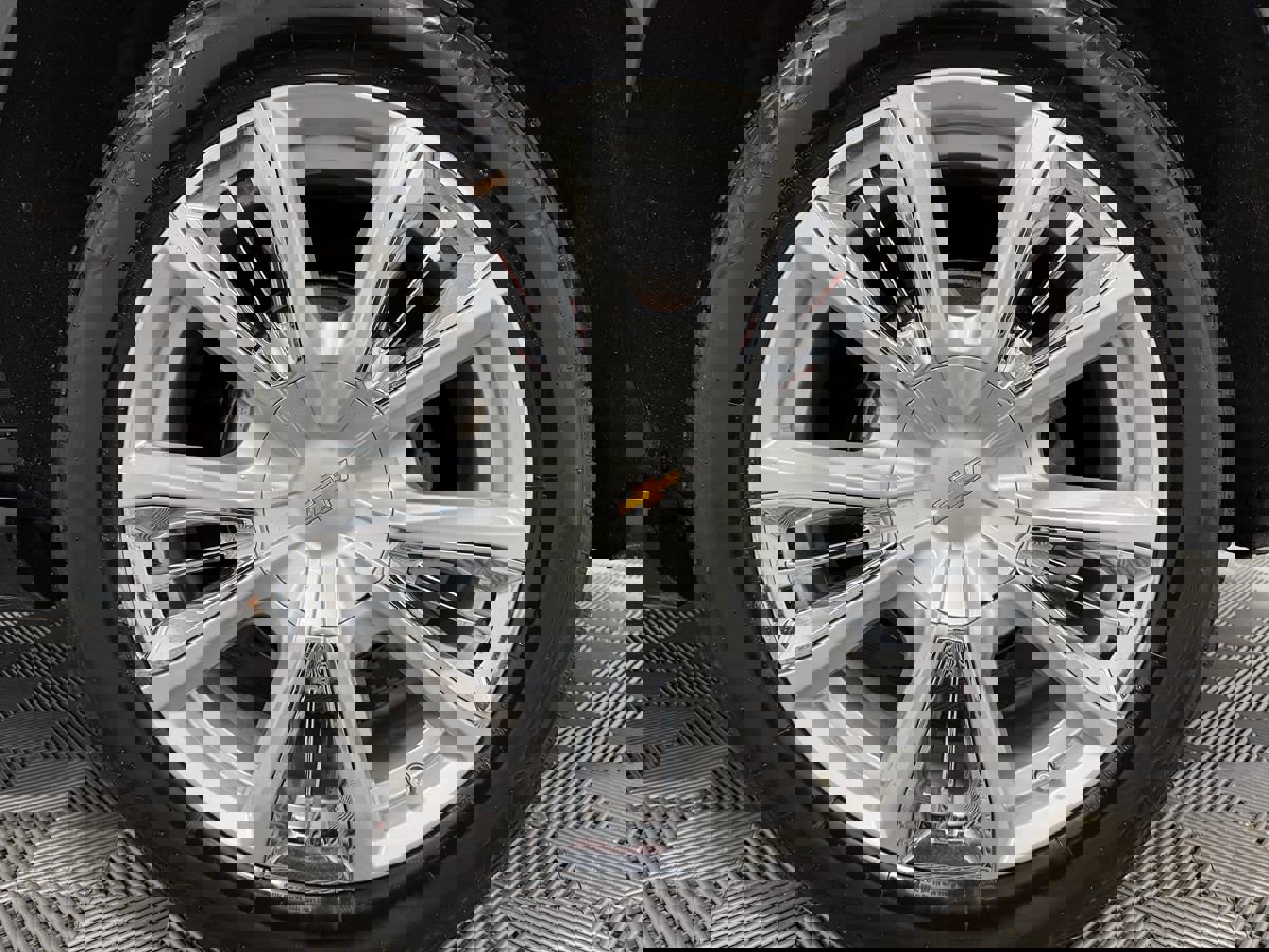 Used 2024 Chevrolet Tahoe High Country image 45