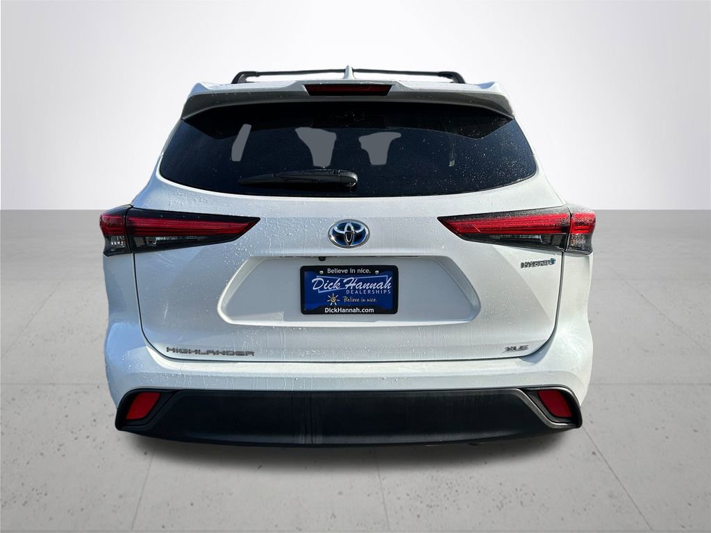 Used 2022 Toyota Highlander XLE image 8