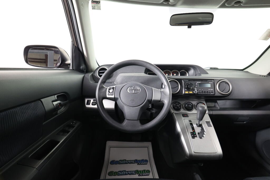 Used 2012 Scion xB image 28