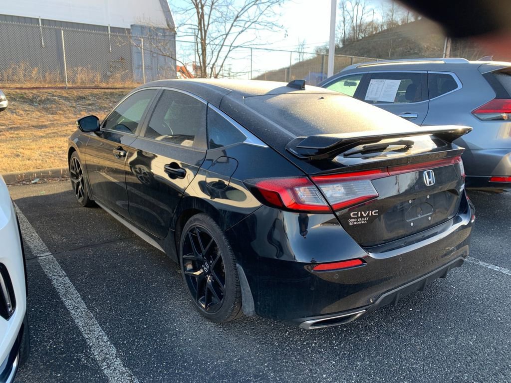 Used 2023 Honda Civic Sport Touring image 4