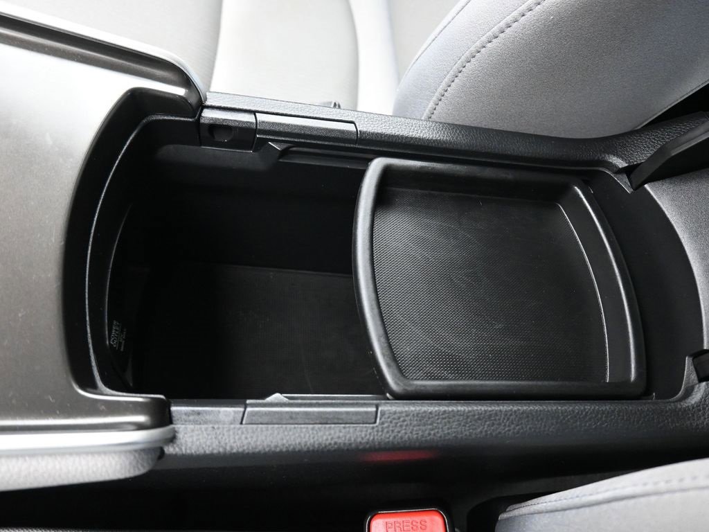 Used 2018 Honda Accord LX image 24