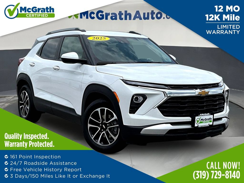 Used 2025 Chevrolet TrailBlazer LT FWD image 1