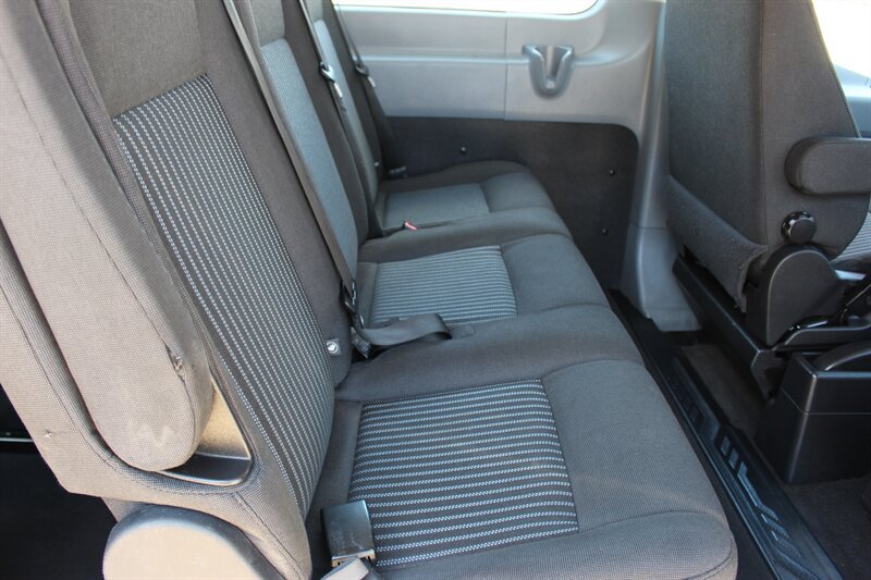 Used 2016 Ford Transit 350 XLT RWD image 16