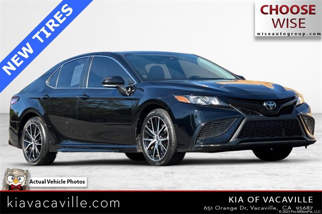 Used 2023 Toyota Camry SE