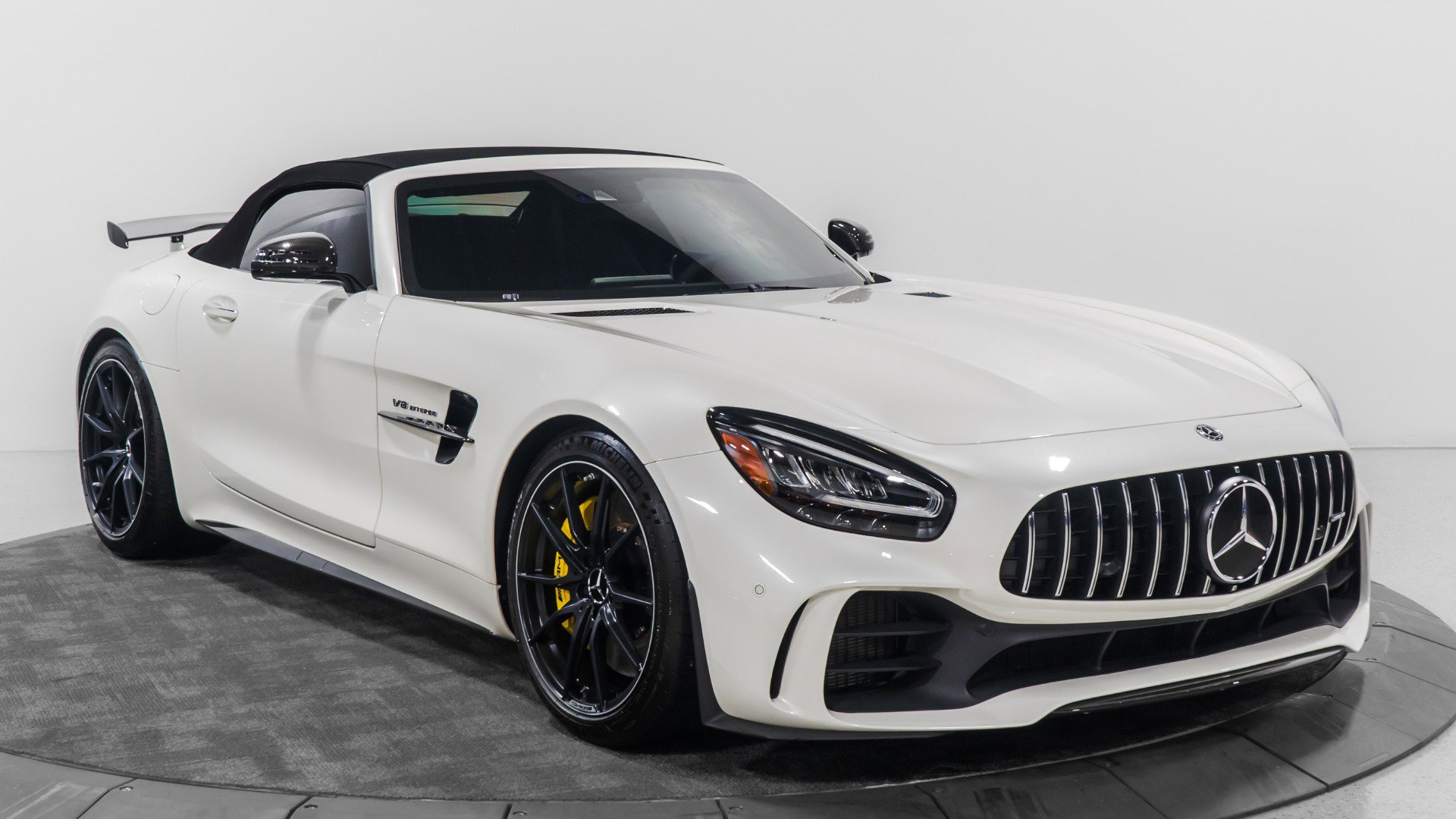 Used 2020 Mercedes-Benz AMG GT R image 22