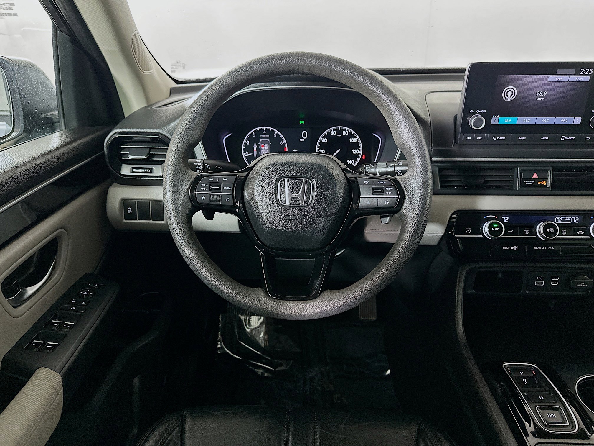 Used 2023 Honda Pilot LX image 20