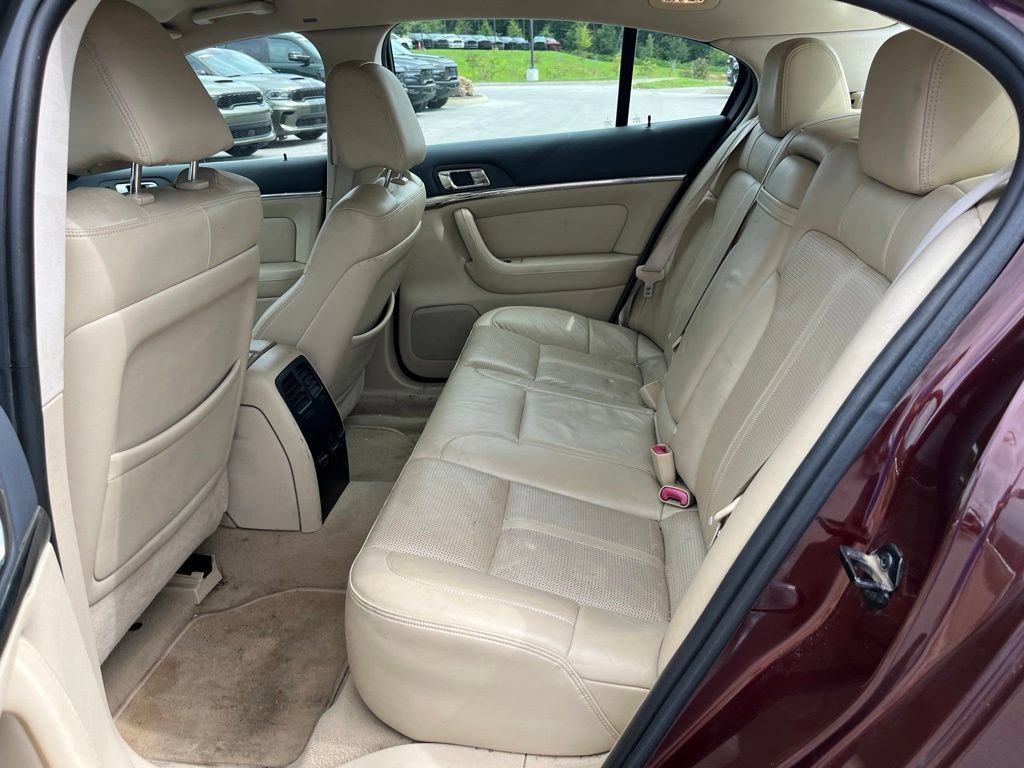 Used 2009 Lincoln MKS FWD image 7