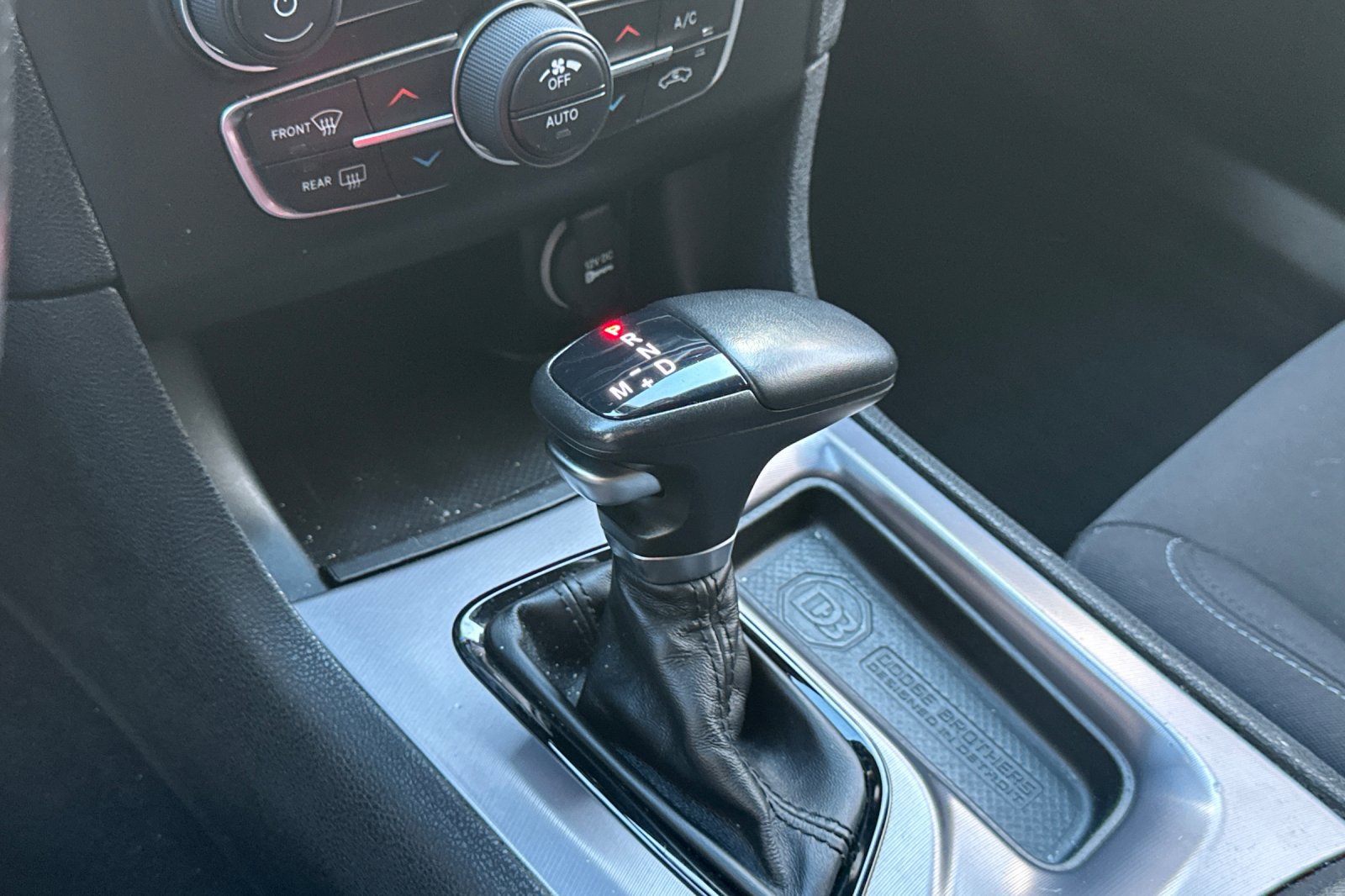 Used 2021 Dodge Charger R/T w/ Blacktop Package image 32