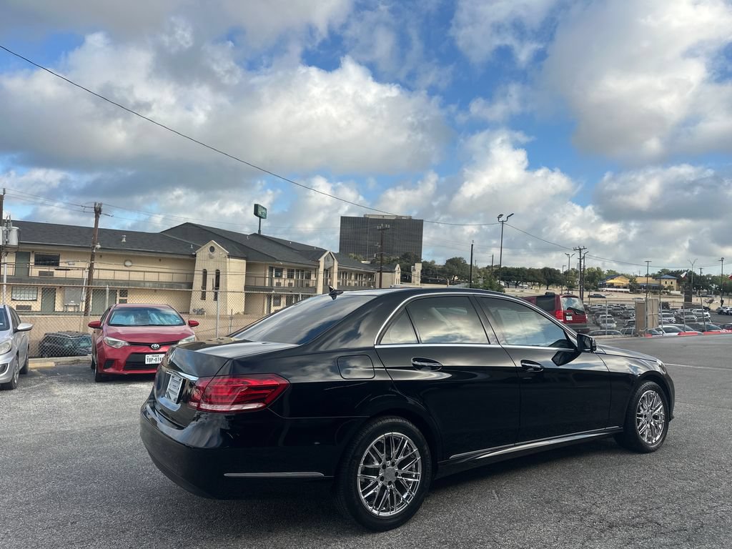 Used 2014 Mercedes-Benz E 350 Sedan video 3